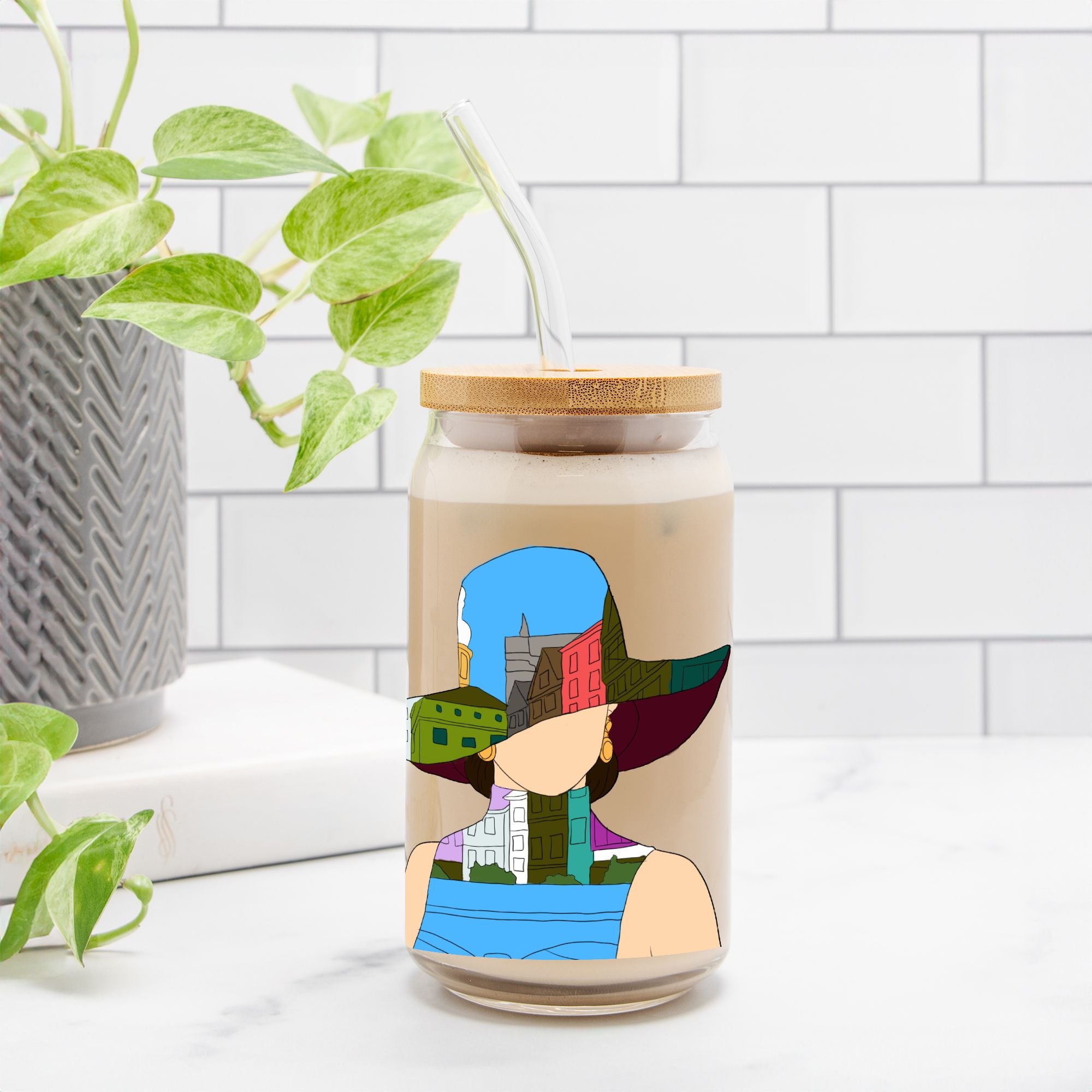Woman In The City Glass Can 16oz